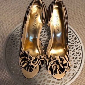 Zebra print women’s stiletto’s size 7